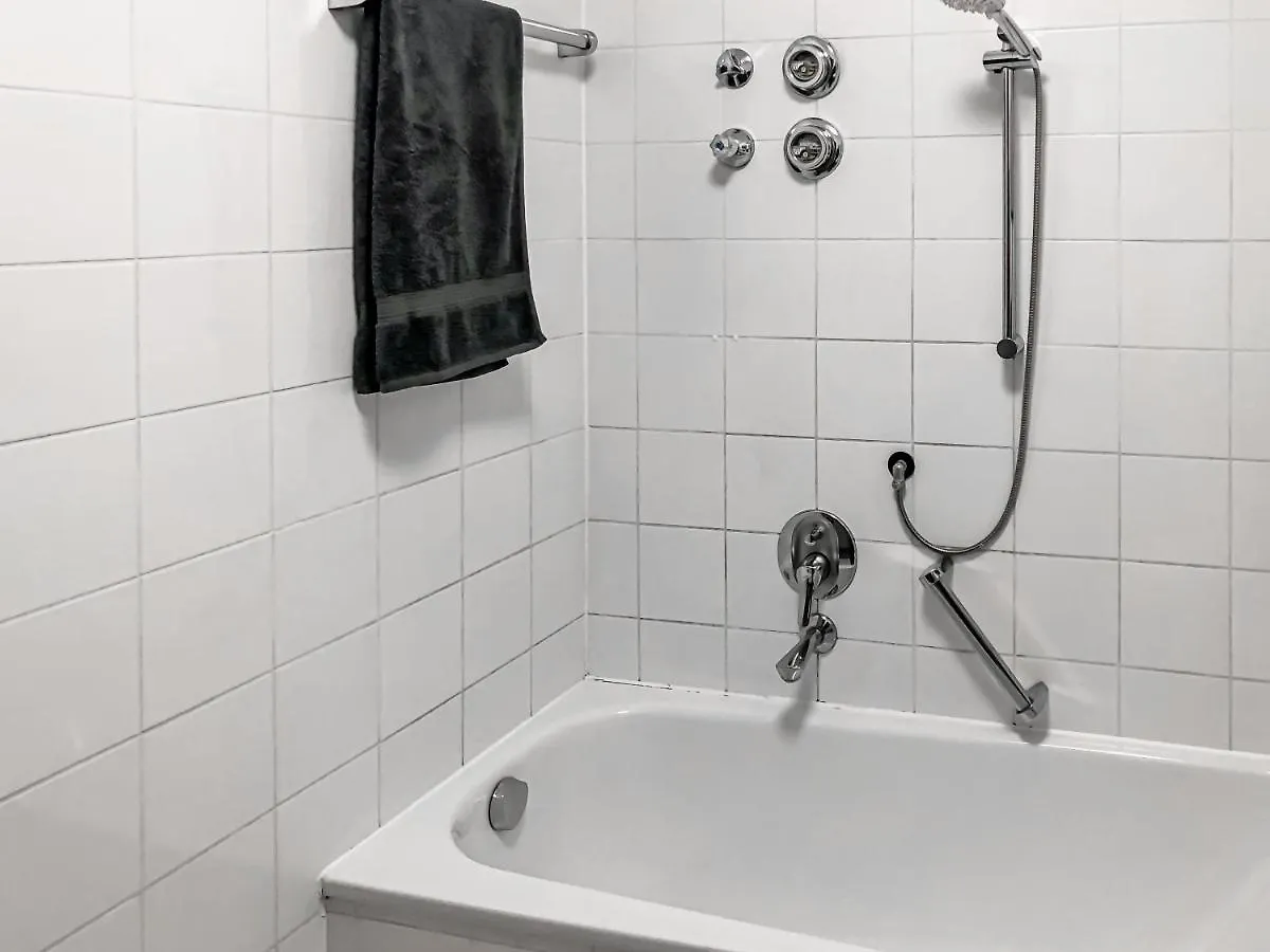 Studio Near Altstadt /W Workspace, Feng-Shui & Art Würzburg 0*,  Germania