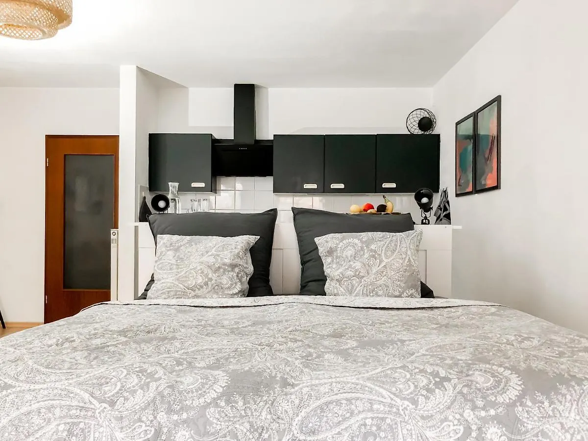 Appartamento Studio Near Altstadt /W Workspace, Feng-Shui & Art Würzburg Germania